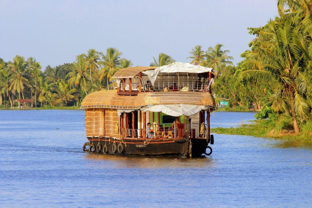 Best places to visit in Kerala with family