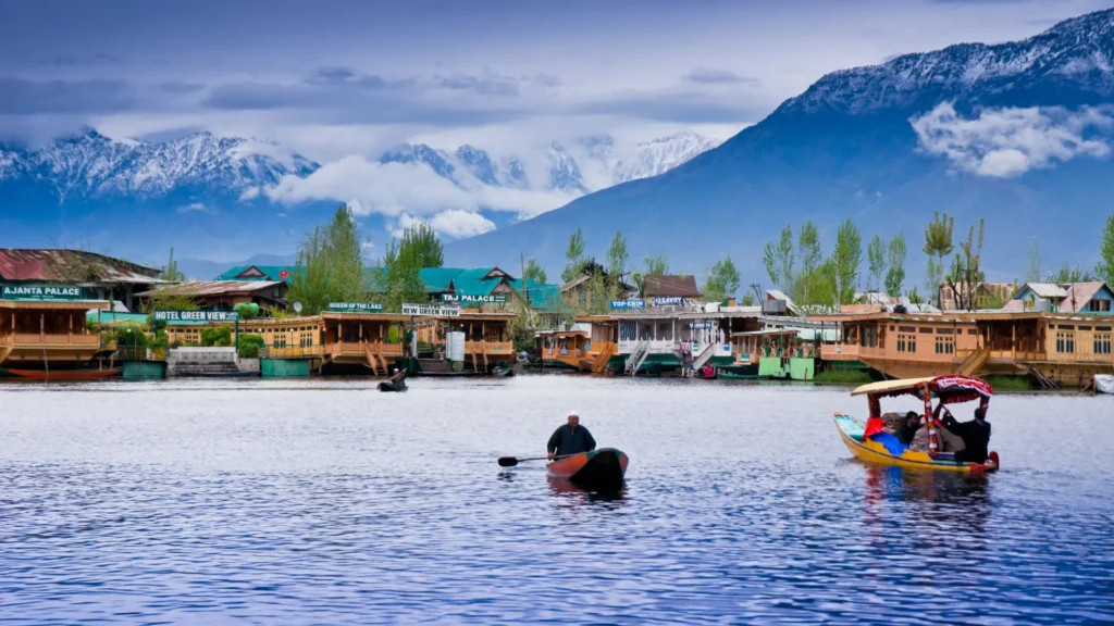 Ultimate Kashmir Trip Guide to Heaven on Earth